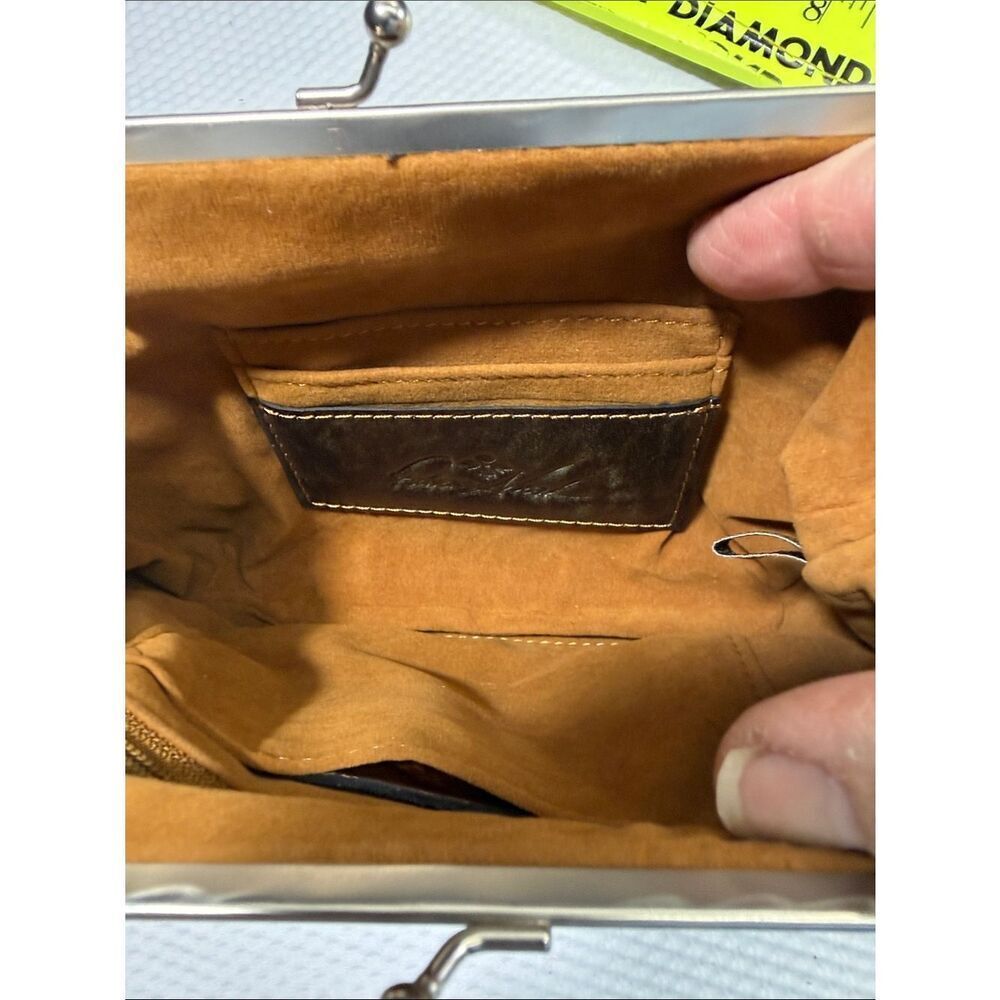 Patricia Nash Savena Wristlet - Picture 6 of 10